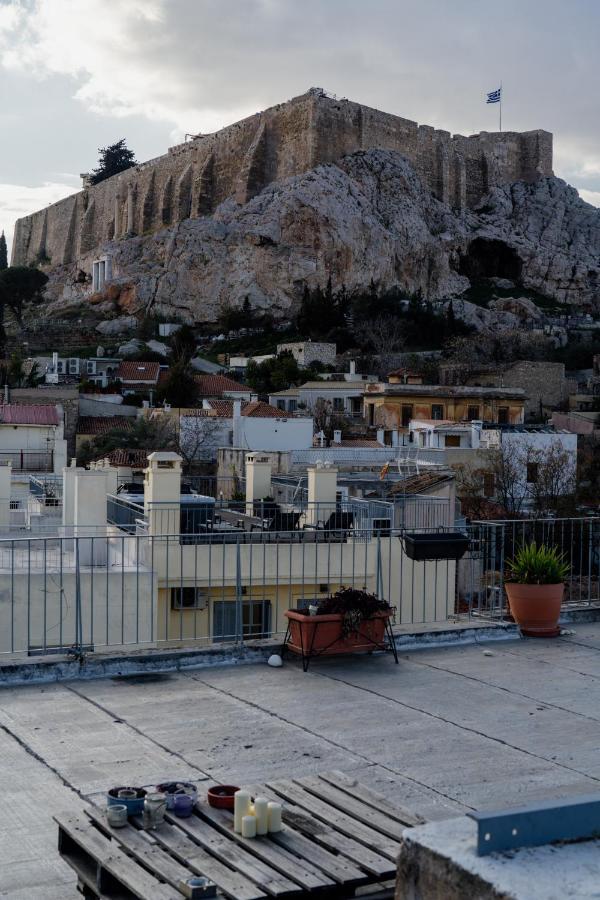 Plaka With Acropolis Rooftop View Access Αθήνα Εξωτερικό φωτογραφία